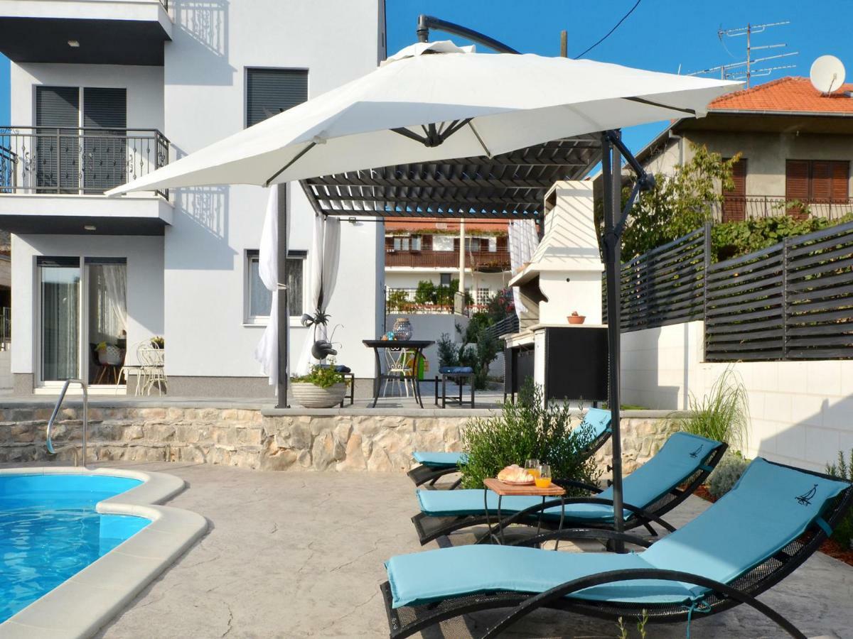 Deluxe Apartman Porto Trogir Exterior photo