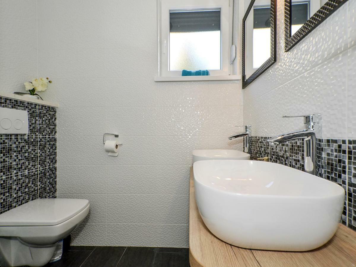 Deluxe Apartman Porto Trogir Exterior photo