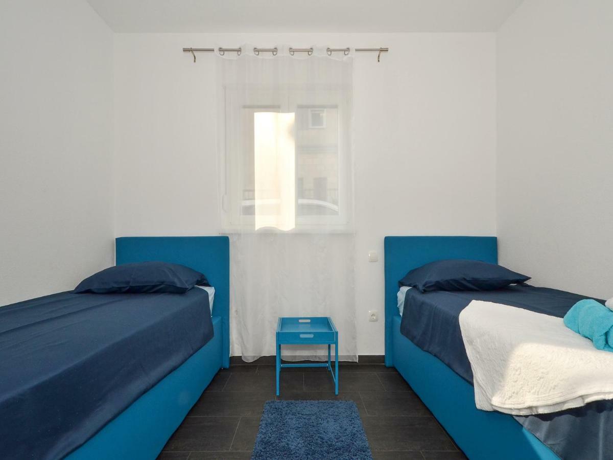 Deluxe Apartman Porto Trogir Exterior photo