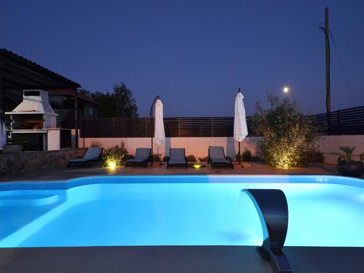 Deluxe Apartman Porto Trogir Exterior photo